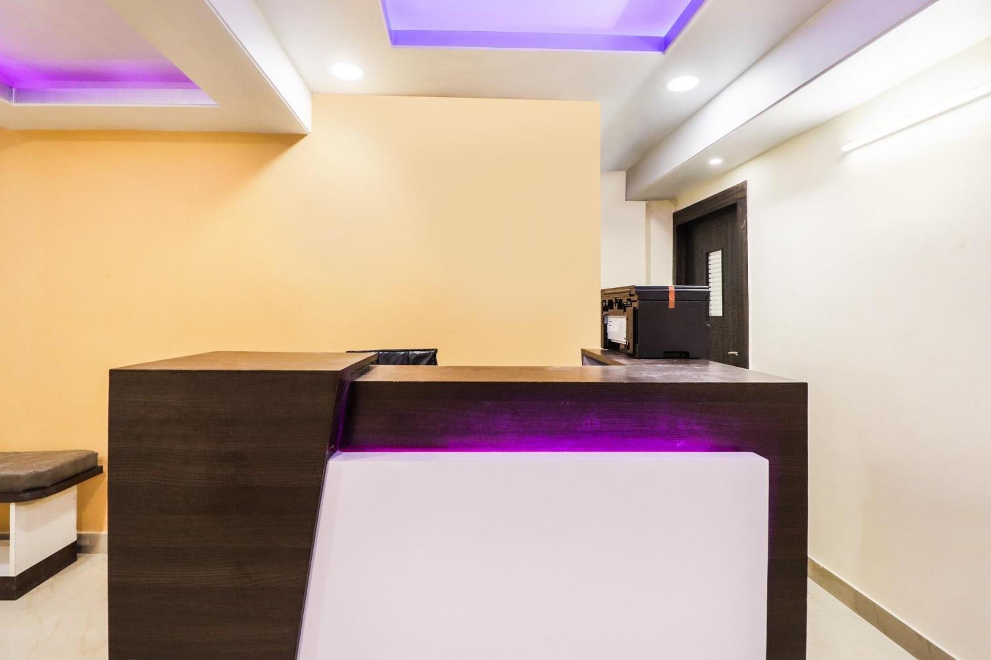 Hotel O Kuber Residency Near Birla Mandir Kolkata Exterior photo
