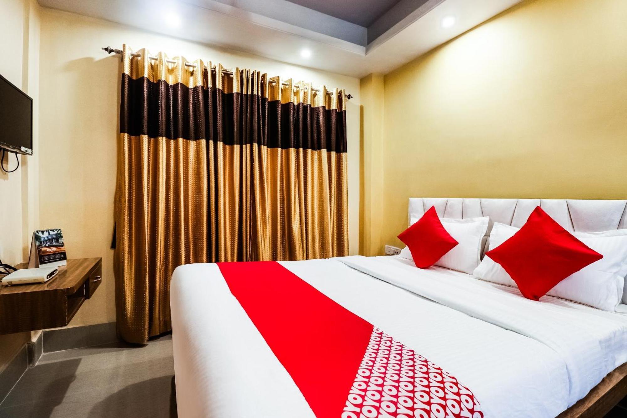 Hotel O Kuber Residency Near Birla Mandir Kolkata Exterior photo